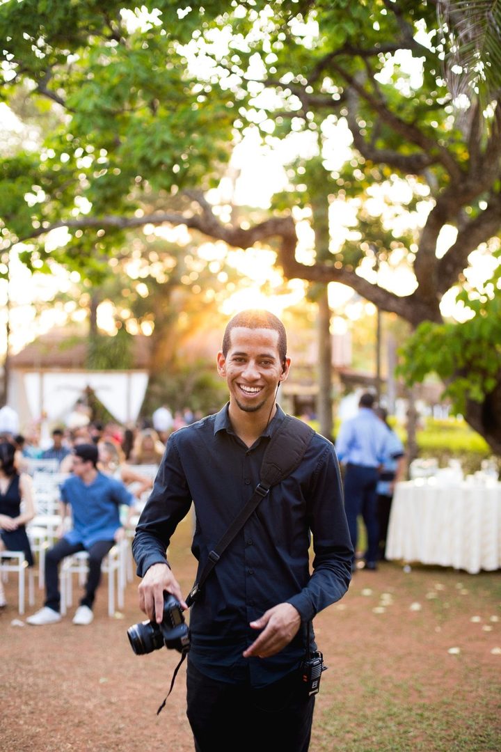 Foto do Sobre de Fotografo de Casamento Uberlândia MG- John Weslley Fotografias