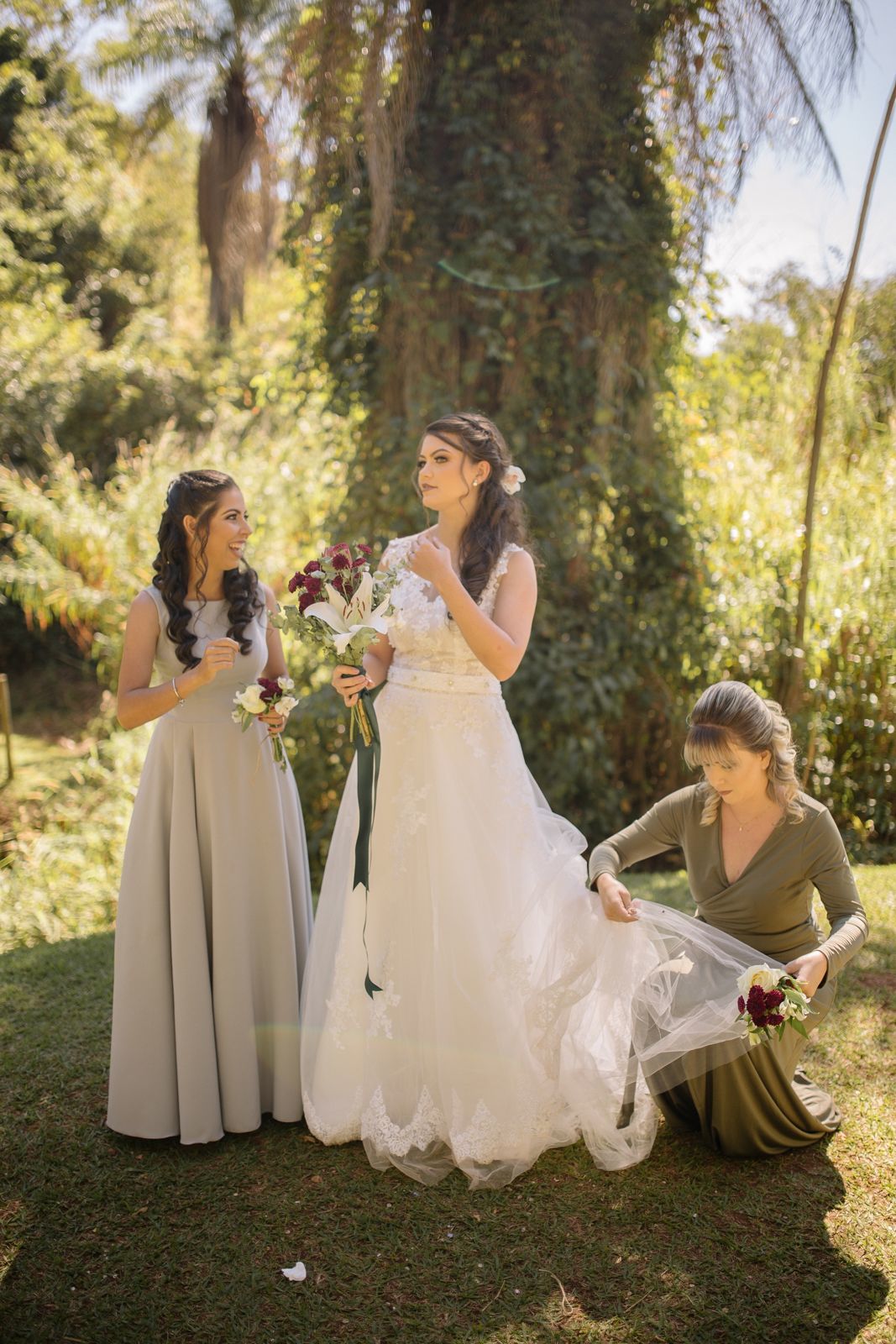 Foto Casamento na Cachoeira- Leticia + Mafran - Queda Dagua Araguari Foto Casamento na Cachoeira- Leticia + Mafran - Queda Dagua Araguari - Imagem 99