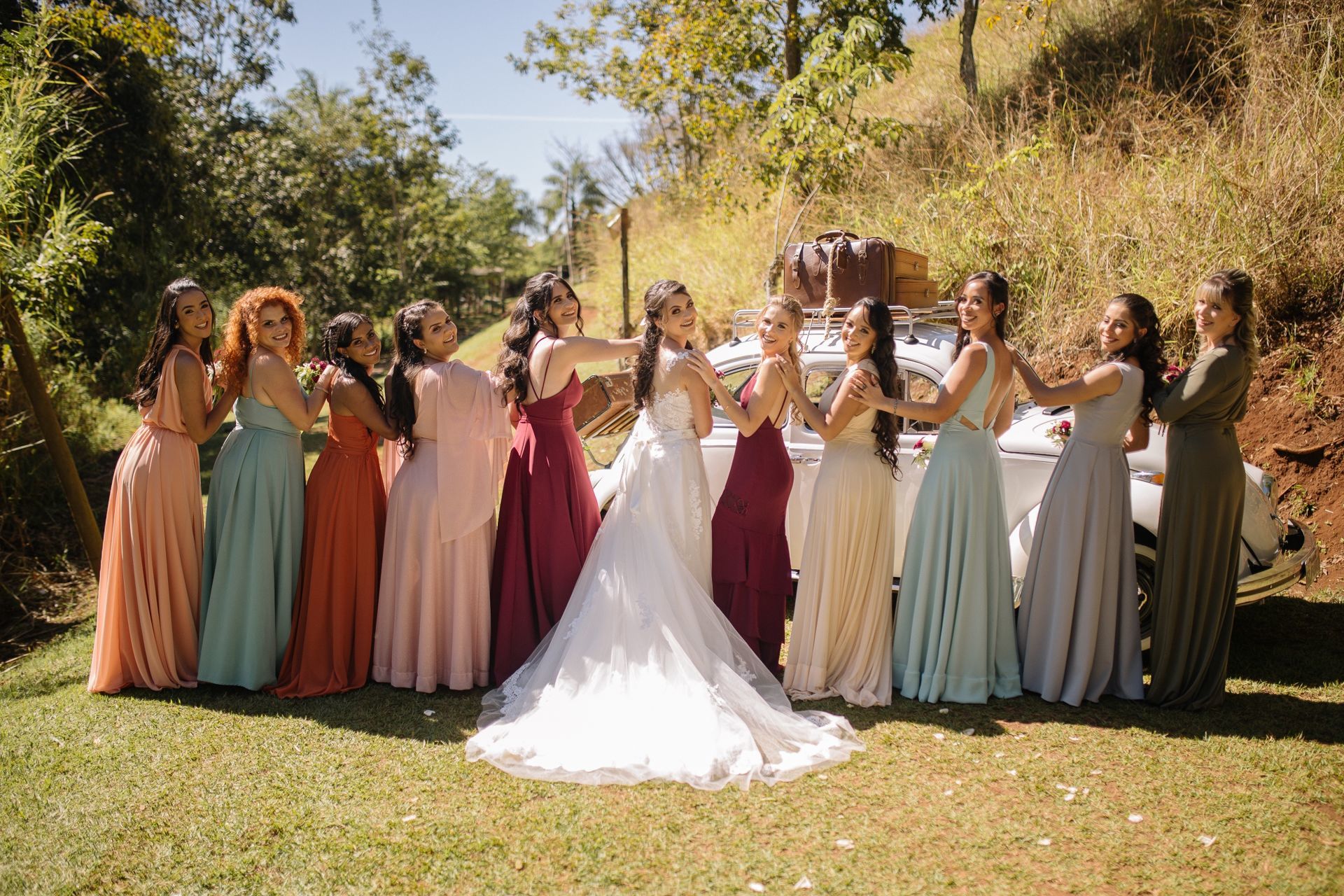 Foto Casamento na Cachoeira- Leticia + Mafran - Queda Dagua Araguari Foto Casamento na Cachoeira- Leticia + Mafran - Queda Dagua Araguari - Imagem 98
