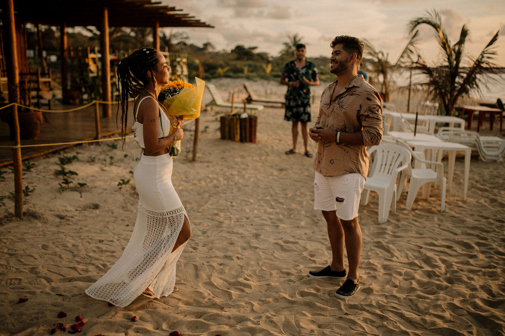 Foto Noivado na Praia- Carol + Kaio Porto Seguro - Bahia Foto Noivado na Praia- Carol + Kaio Porto Seguro - Bahia - Imagem 4