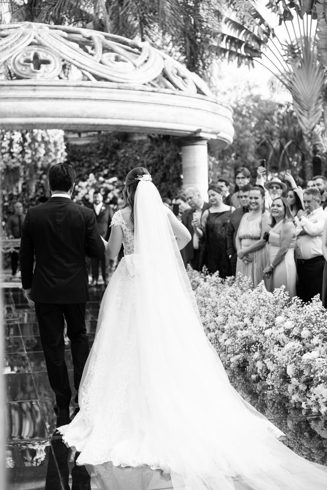 Foto Palacio de Cristal- Casamento Ariany e Raphael- Uberlândia Minas Gerais Foto Palacio de Cristal- Casamento Ariany e Raphael- Uberlândia Minas Gerais - Imagem 41
