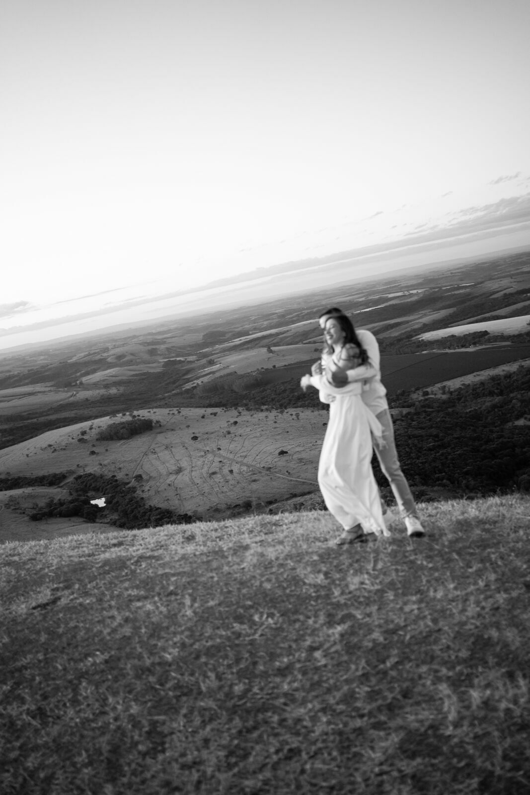 Foto Ensaio Pre Wedding no Horizonte Perdido em Araxá. Foto Ensaio Pre Wedding no Horizonte Perdido em Araxá. - Imagem 21