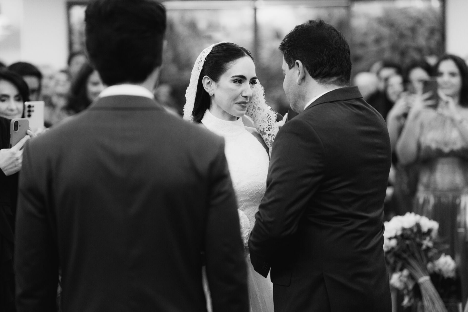 Foto Casamento na Igreja Nossa Senhora da Abadia do Patrimônio, e Festa no Clube Cajubá,em Uberlândia MG  - Imagem 46