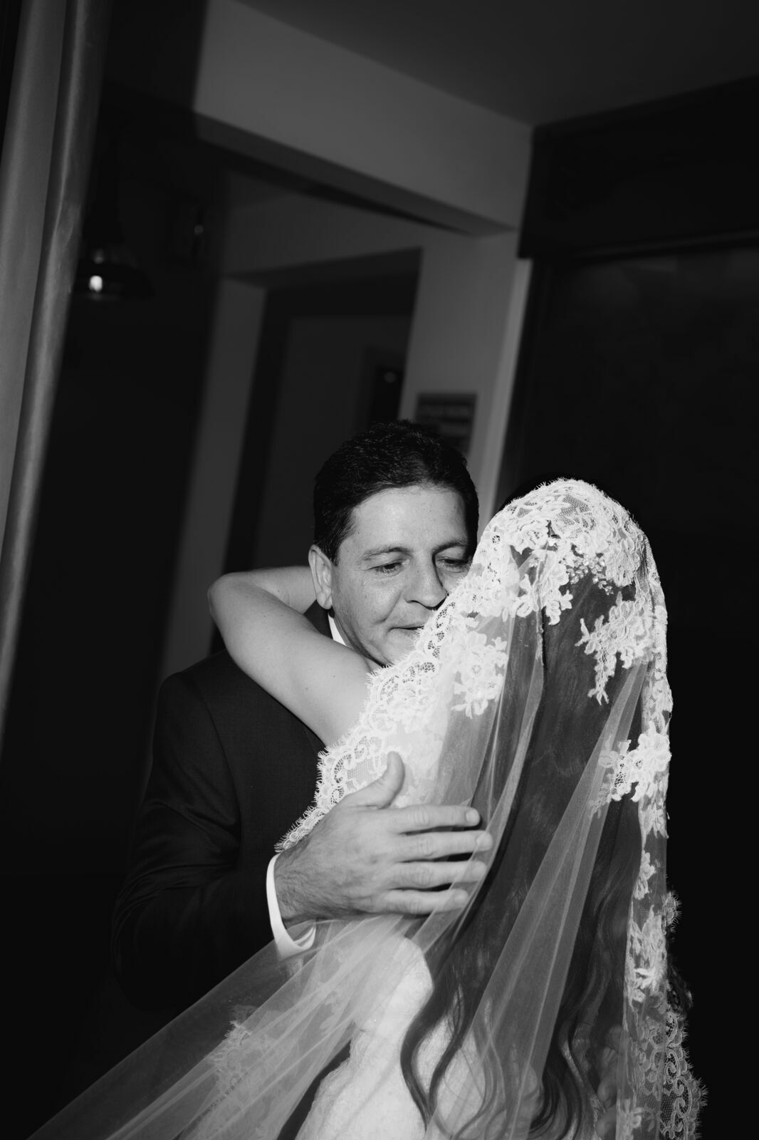 Foto Casamento na Igreja Nossa Senhora da Abadia do Patrimônio, e Festa no Clube Cajubá,em Uberlândia MG  - Imagem 30