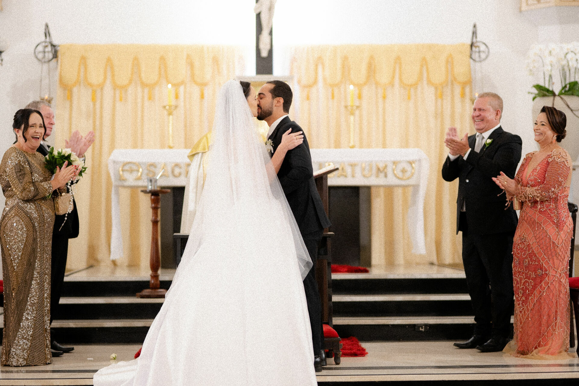Foto Casamento na Igreja Nossa Senhora das Dores | Festa Cajuba / Uberlandia MG Foto Casamento na Igreja Nossa Senhora das Dores | Festa Cajuba / Uberlandia MG - Imagem 54