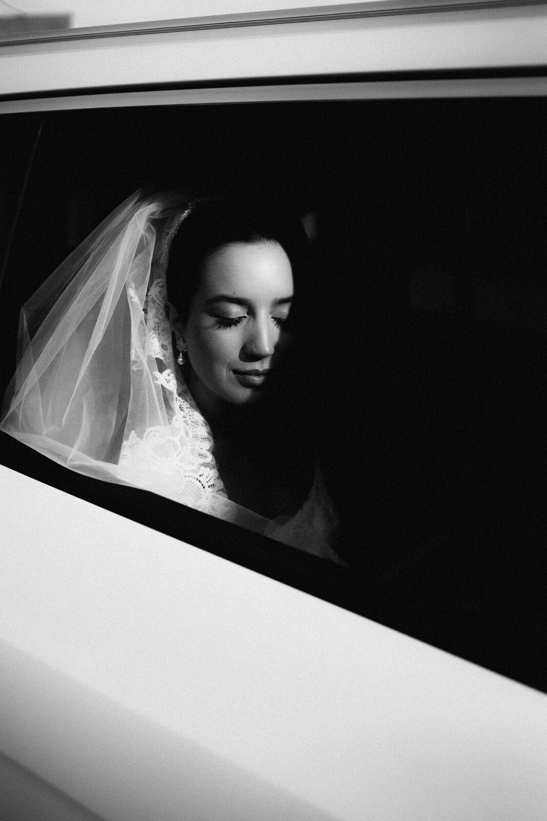 Foto Casamento na Basílica de Sacramento MG | Lisa e João Foto Casamento na Basílica de Sacramento MG | Lisa e João - Imagem 36