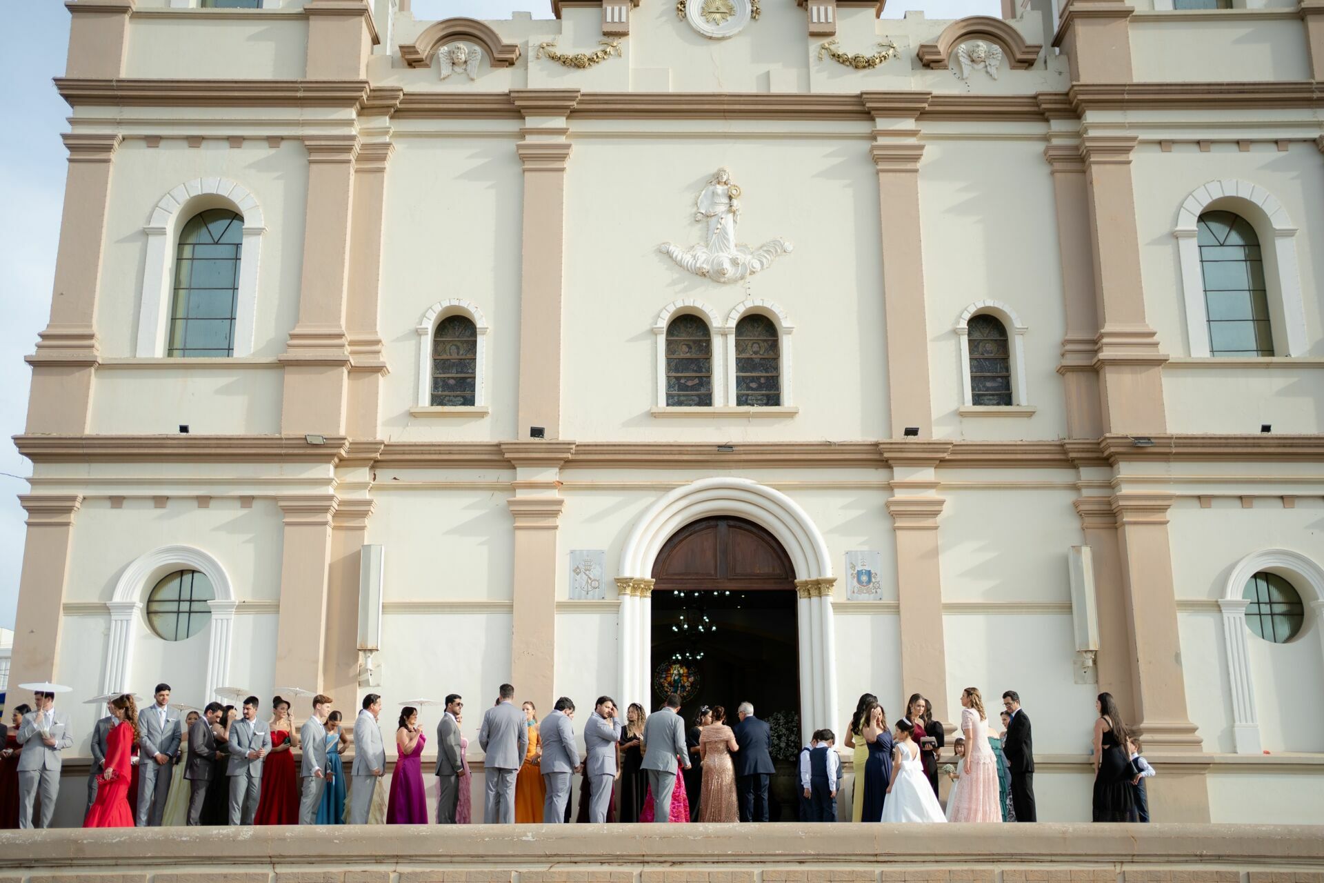 Foto Casamento na Basílica de Sacramento MG | Lisa e João Foto Casamento na Basílica de Sacramento MG | Lisa e João - Imagem 34