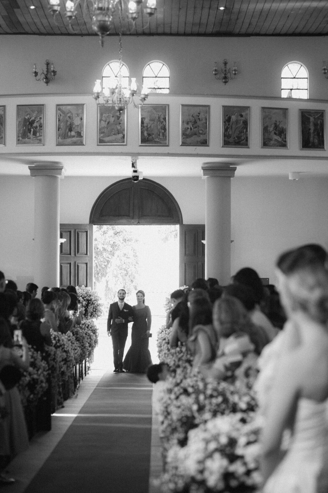 Foto Casamento na Basílica de Sacramento MG | Lisa e João Foto Casamento na Basílica de Sacramento MG | Lisa e João - Imagem 39