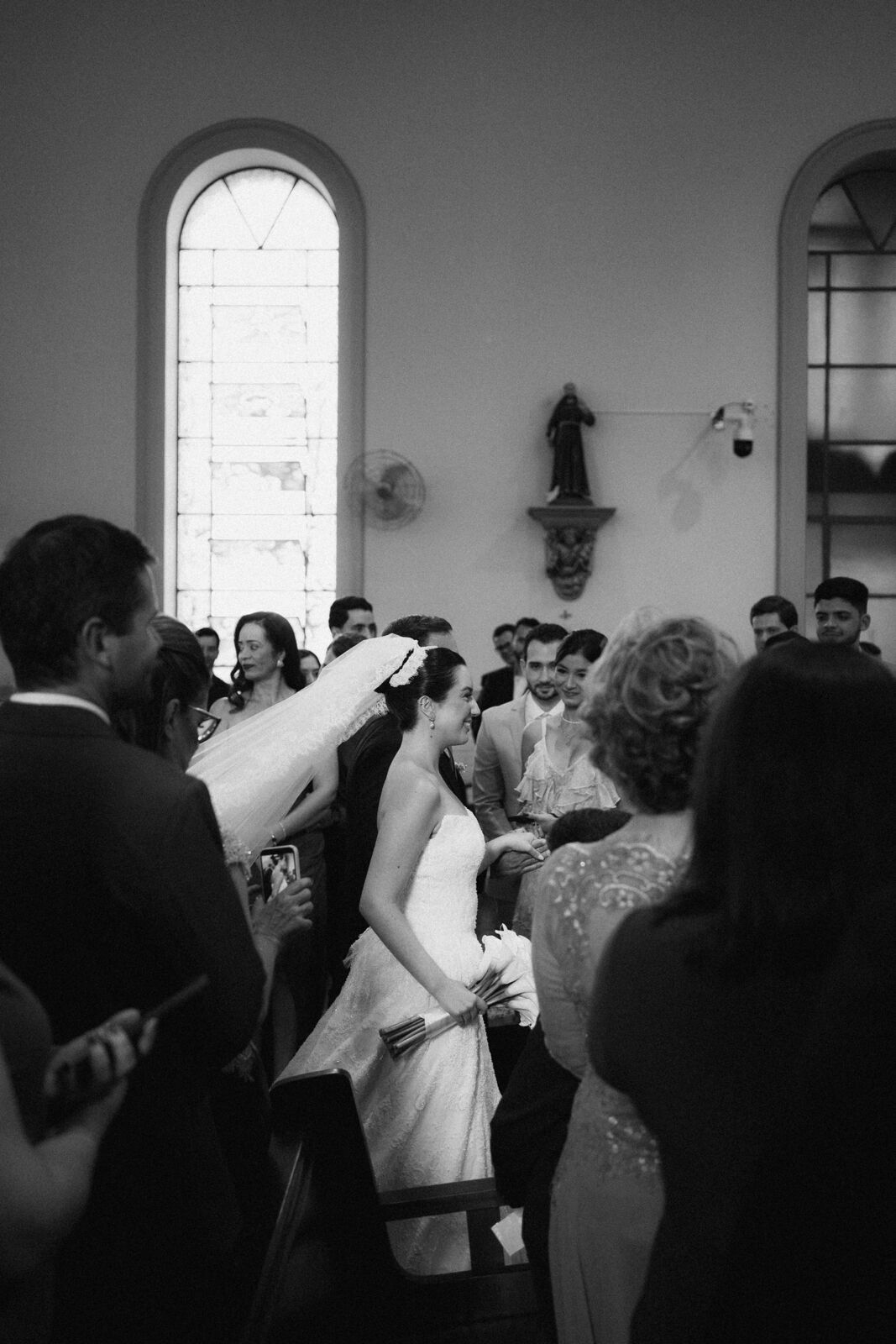 Foto Casamento na Basílica de Sacramento MG | Lisa e João Foto Casamento na Basílica de Sacramento MG | Lisa e João - Imagem 62