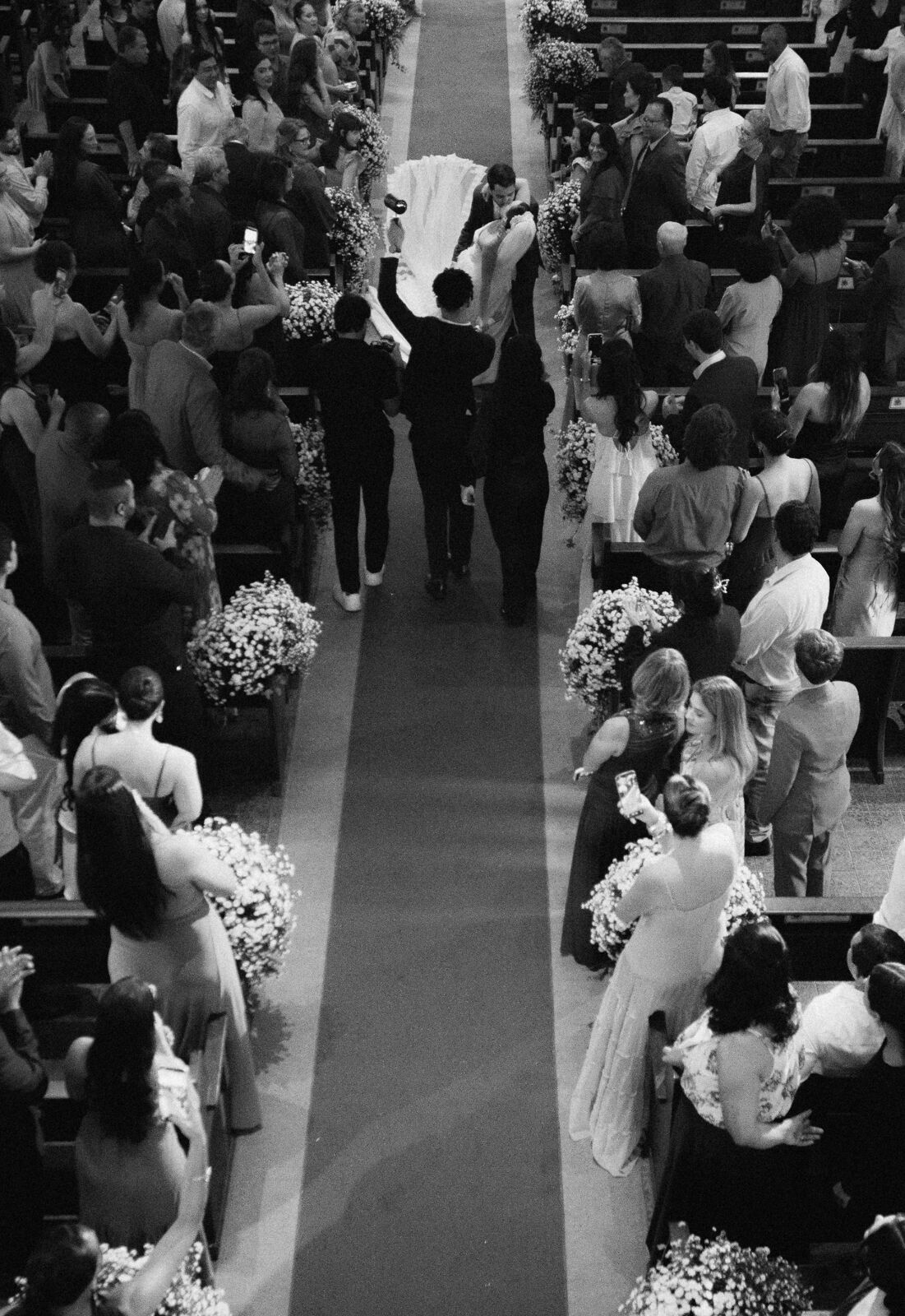 Foto Casamento na Basílica de Sacramento MG | Lisa e João Foto Casamento na Basílica de Sacramento MG | Lisa e João - Imagem 118