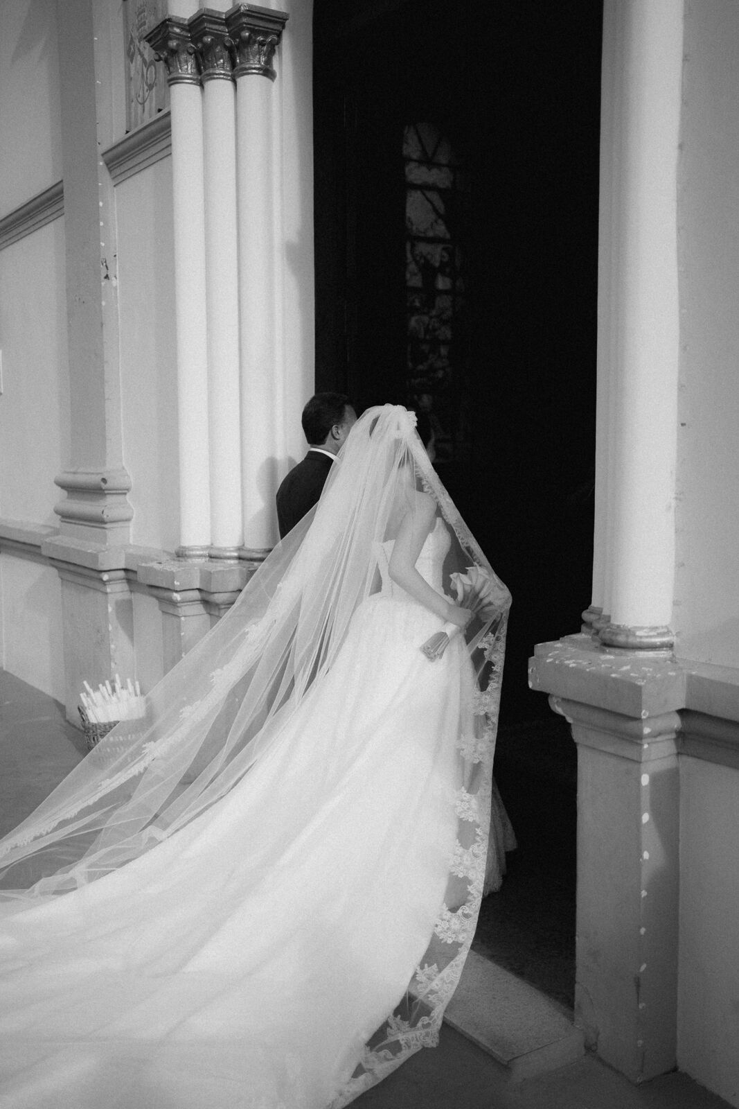 Foto Casamento na Basílica de Sacramento MG | Lisa e João Foto Casamento na Basílica de Sacramento MG | Lisa e João - Imagem 53