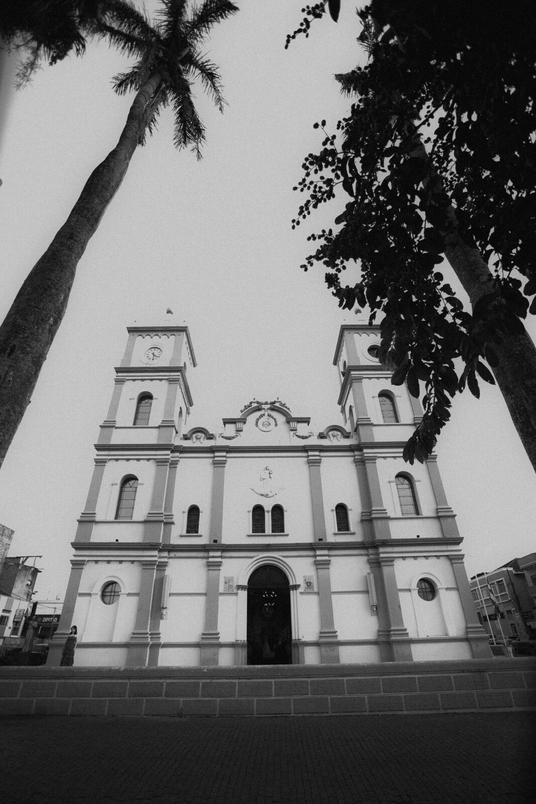 Foto Casamento na Basílica de Sacramento MG | Lisa e João Foto Casamento na Basílica de Sacramento MG | Lisa e João - Imagem 84