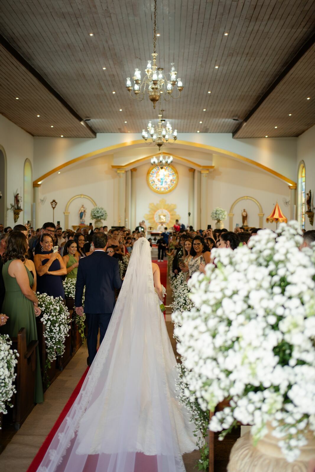 Foto Casamento na Basílica de Sacramento MG | Lisa e João Foto Casamento na Basílica de Sacramento MG | Lisa e João - Imagem 55
