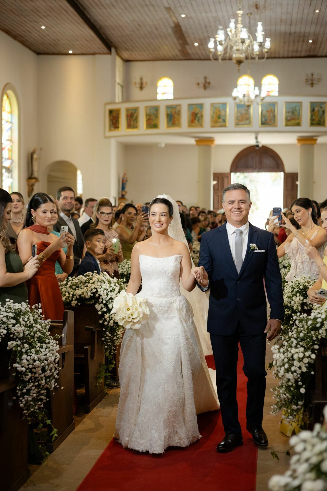 Foto Casamento na Basílica de Sacramento MG | Lisa e João Foto Casamento na Basílica de Sacramento MG | Lisa e João - Imagem 61