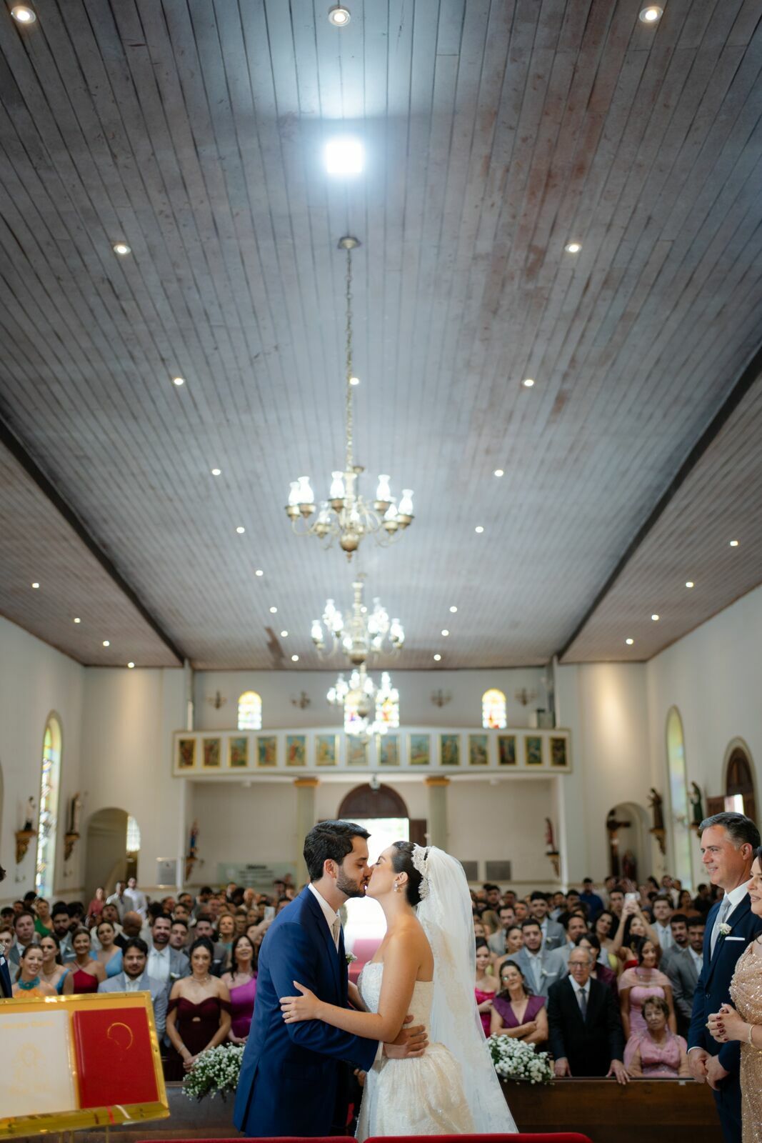 Foto Casamento na Basílica de Sacramento MG | Lisa e João Foto Casamento na Basílica de Sacramento MG | Lisa e João - Imagem 116