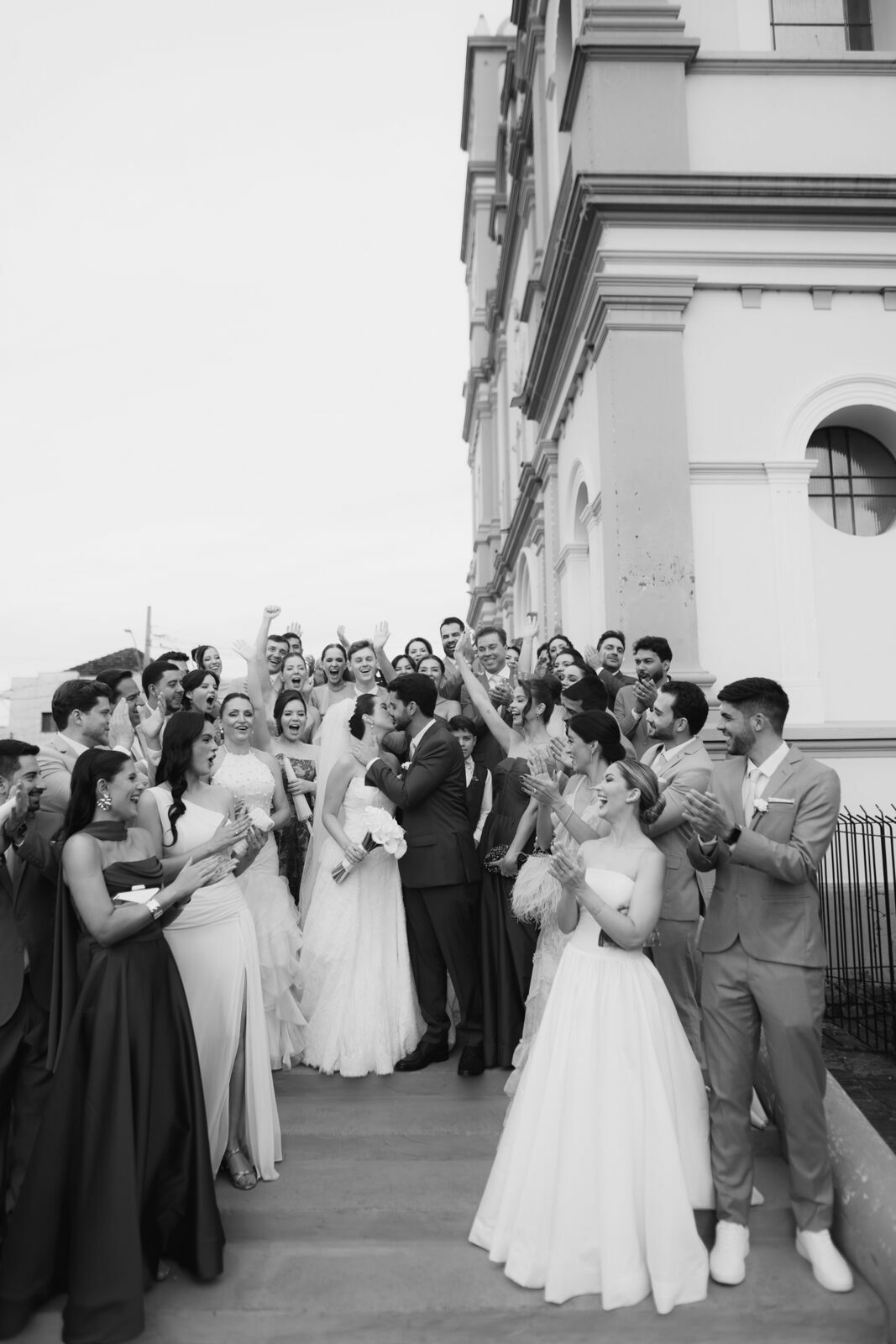 Foto Casamento na Basílica de Sacramento MG | Lisa e João Foto Casamento na Basílica de Sacramento MG | Lisa e João - Imagem 123